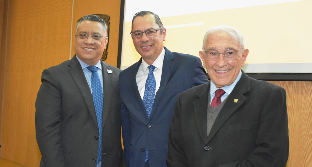 Adolfo Ramírez presenta foro en la FCA UNAM en compañía de Armando Tomé González